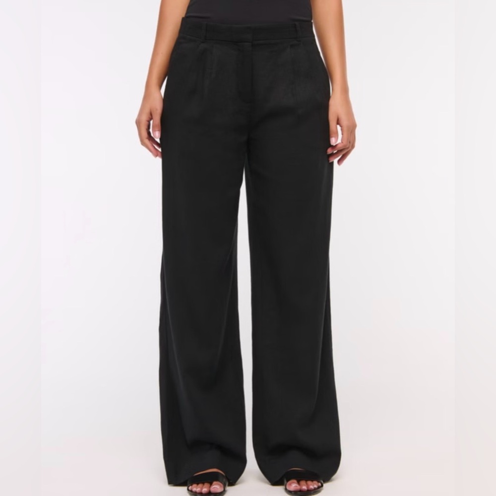 A&F Sloane Low Rise Tailored Linen-Blend Pant Black